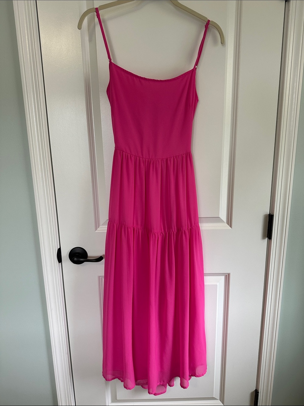 Women’s Hot Pink Spaghetti Strap Midi Dress